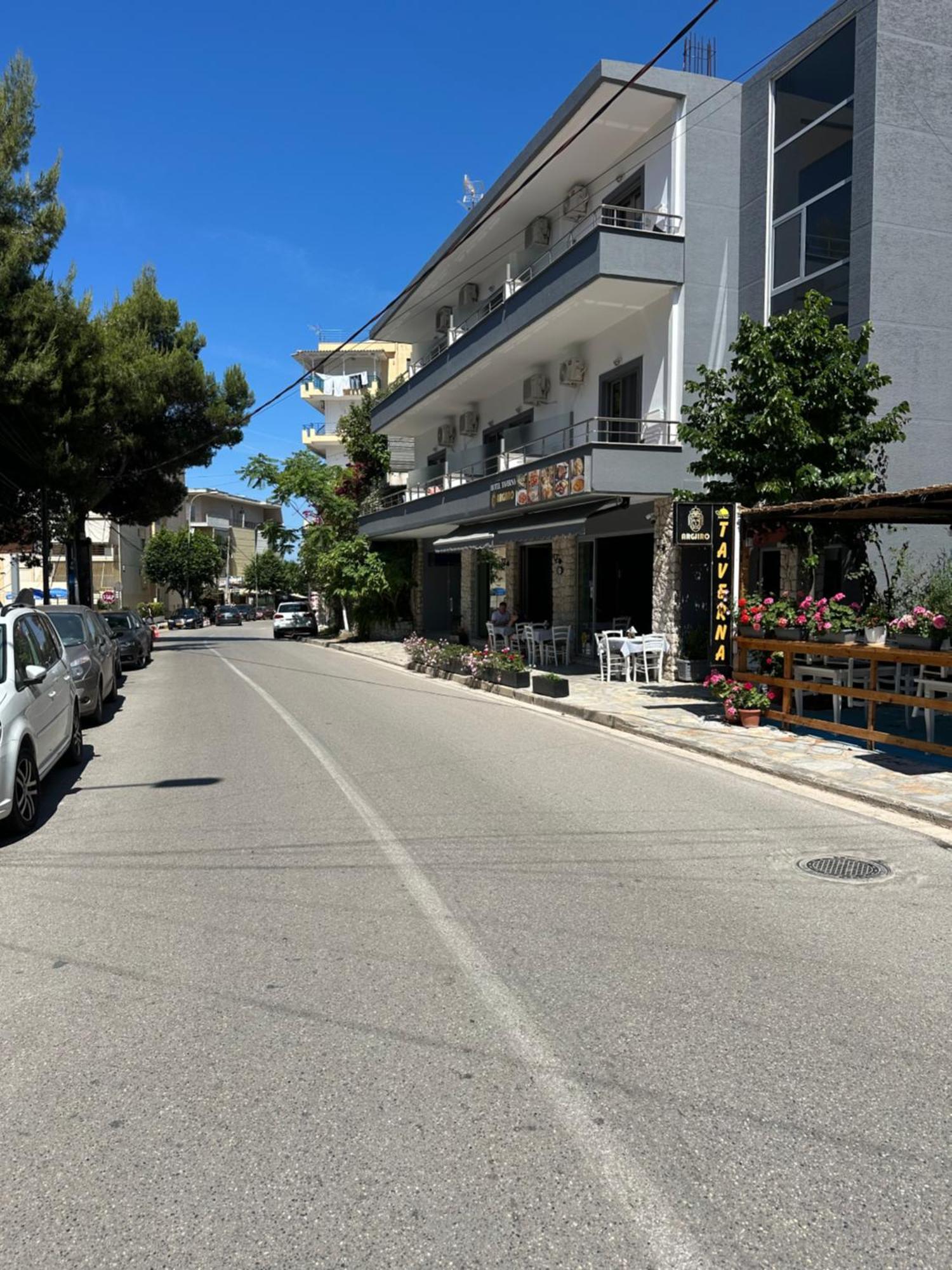 Hotel Argjiro Sarandë Exterior foto